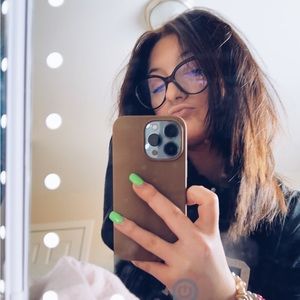 Meet your Posher, Reece